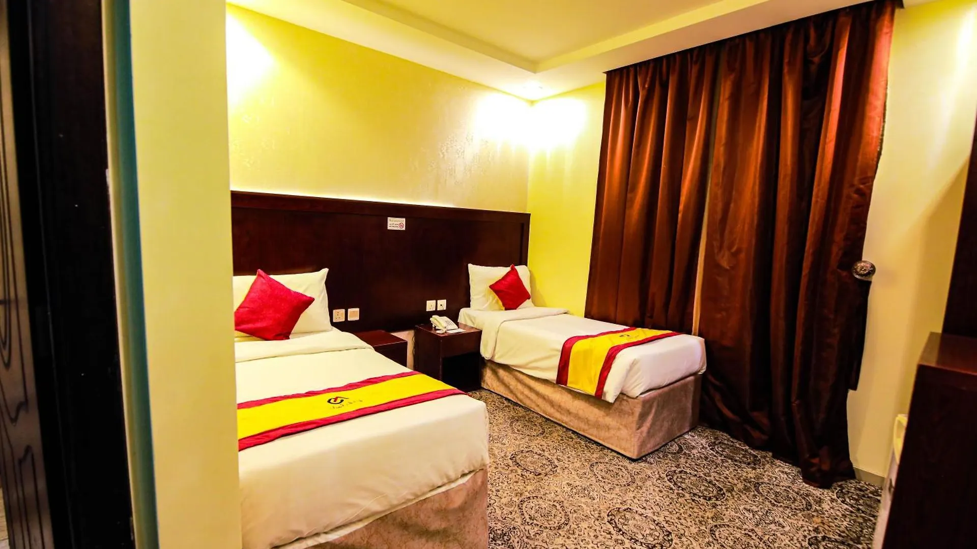 أعيان إن الخليج المسجد القطري Hotel Mecca