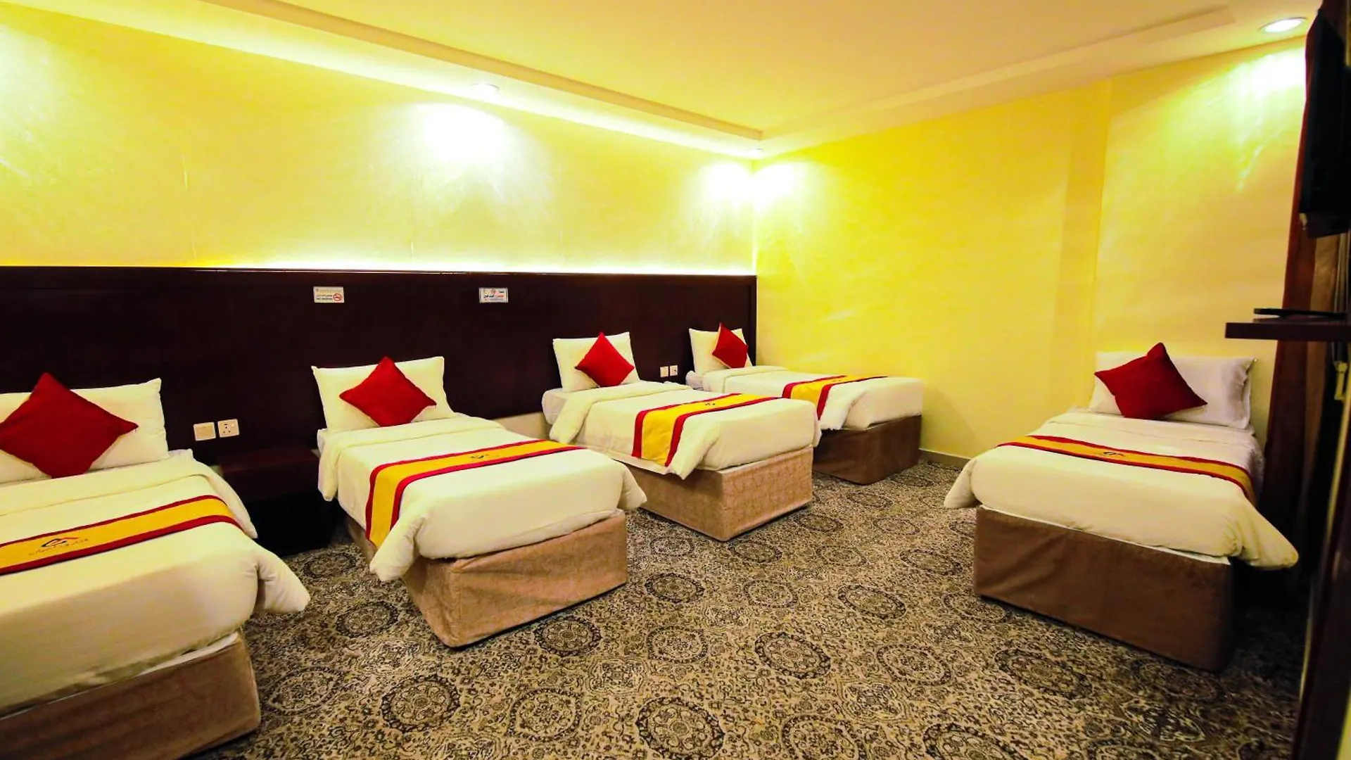 أعيان إن الخليج المسجد القطري Hotel Mecca